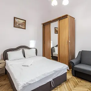 Апартаменты Striltsiv, Львов