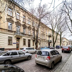Апартаменты Modern In The Old, Львов